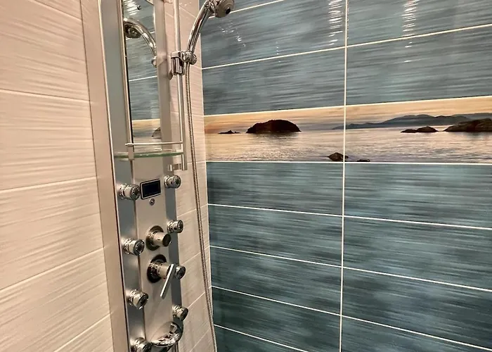 2br Garden Bay 아파트 바르나