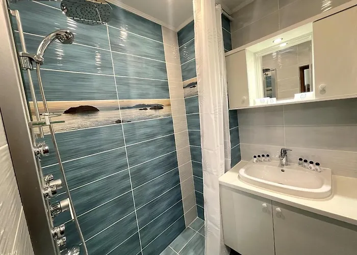 2br Garden Bay * Varna