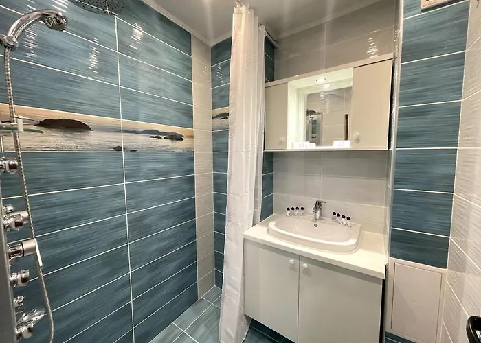 Apartment 2br Garden Bay Varna